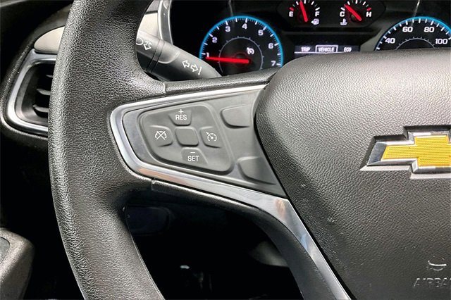 Used 2018 Chevrolet Equinox LS image 11