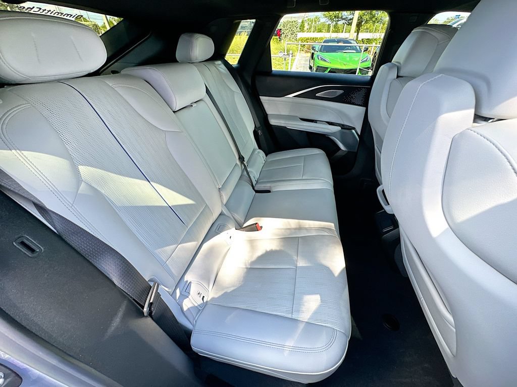 Certified 2023 Cadillac Lyriq 2WD image 25