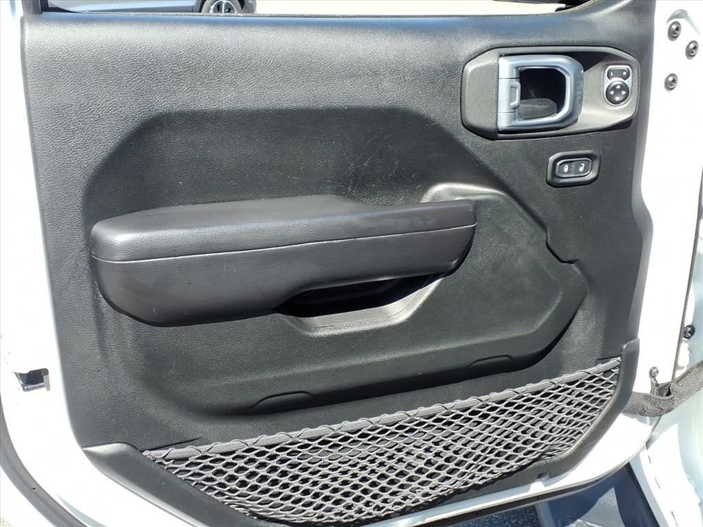 Used 2020 Jeep Gladiator Sport w/ Quick Order Package 24S image 15