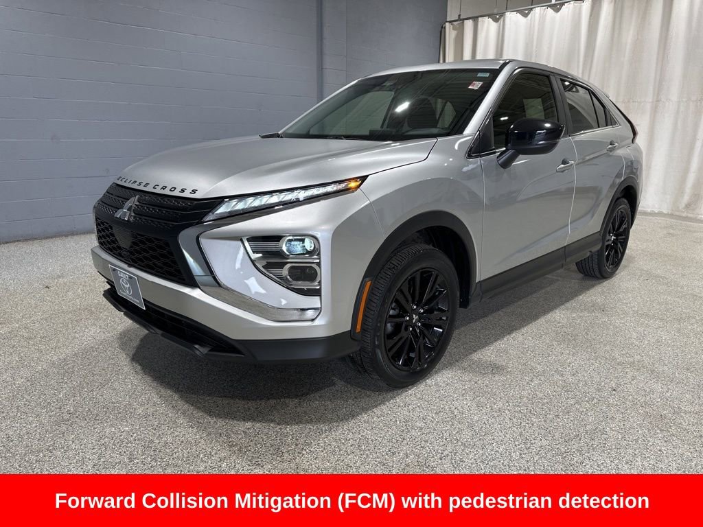 Used 2023 Mitsubishi Eclipse Cross LE AWD/4WD image 6
