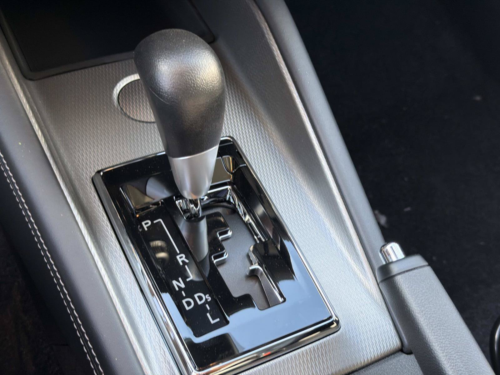 New 2027 Mitsubishi Outlander Sport FWD image 24