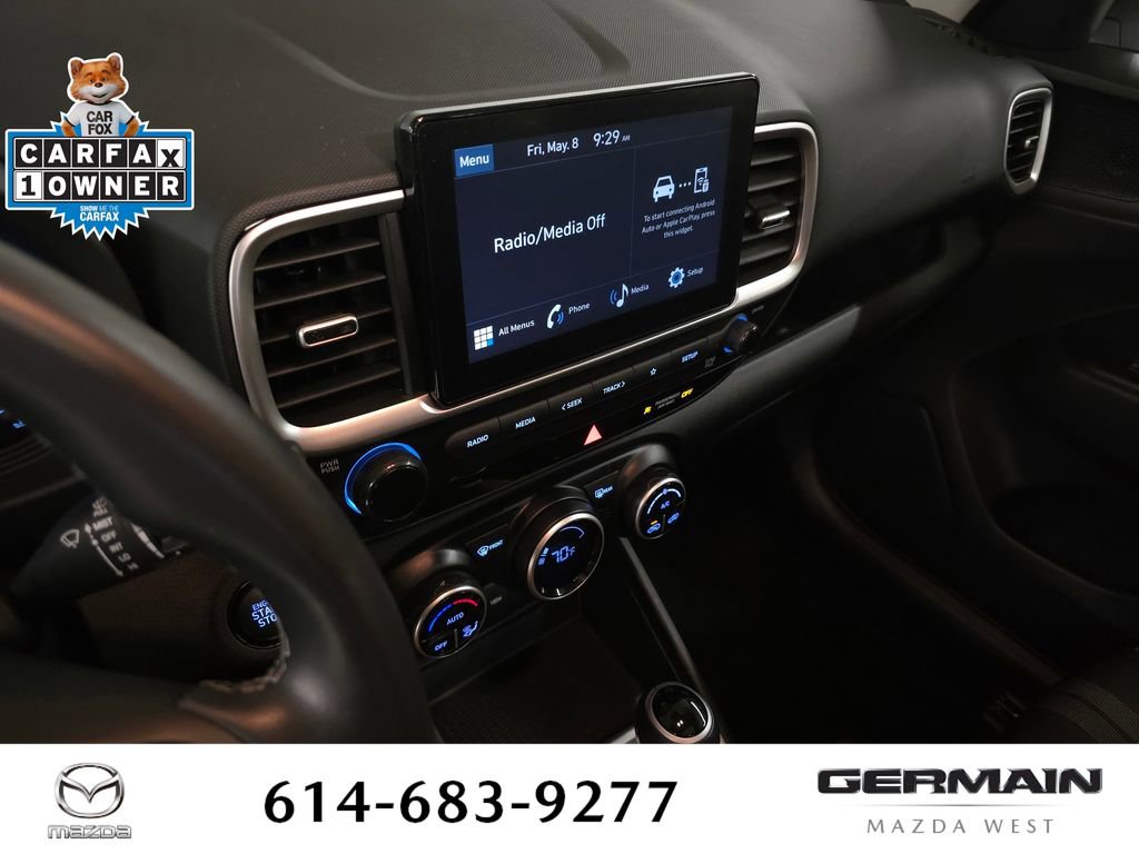 Used 2024 Hyundai Venue SEL FWD image 25