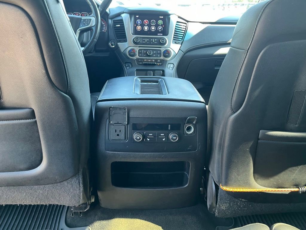 Used 2016 GMC Yukon XL SLT AWD/4WD image 30