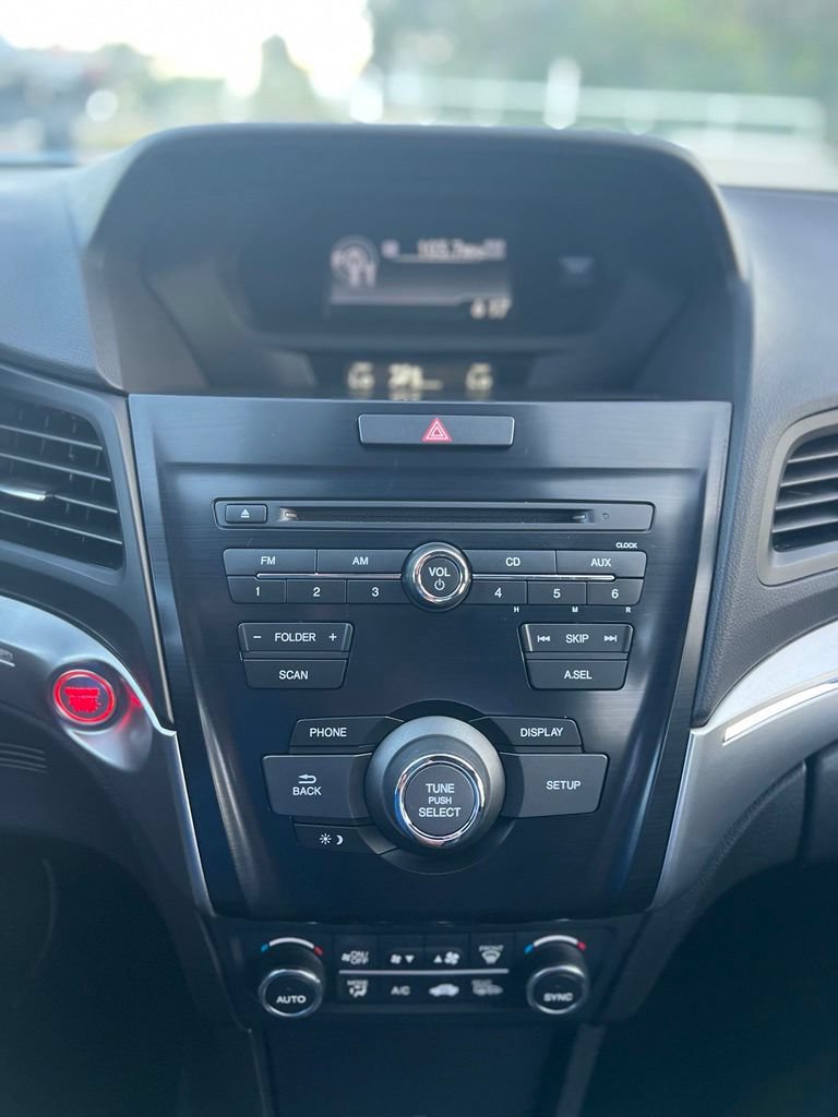 Used 2019 Acura ILX FWD image 13