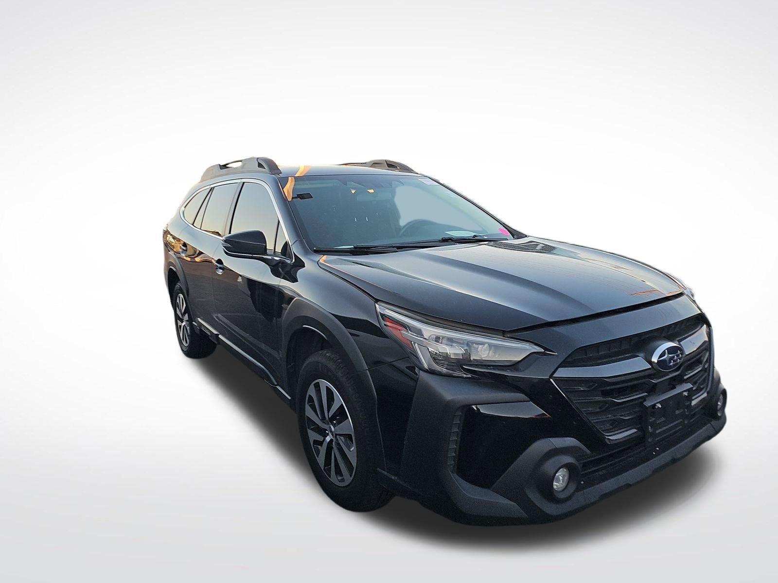 Used 2024 Subaru Outback Premium AWD/4WD image 2