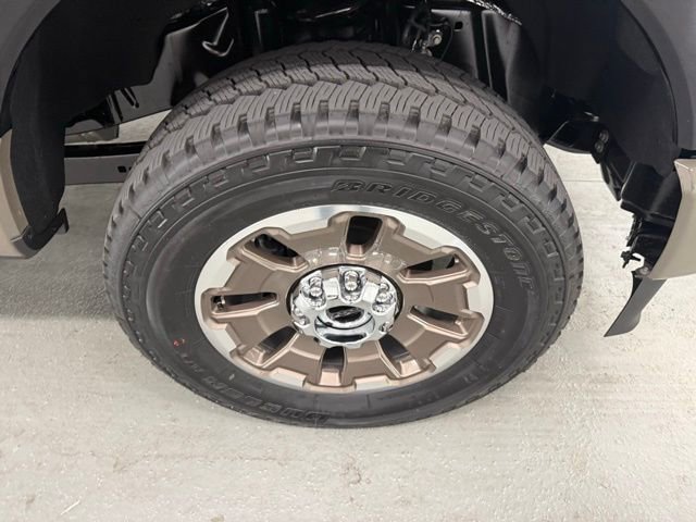 New 2026 Ford F250 4x4 Crew Cab Super Duty image 5