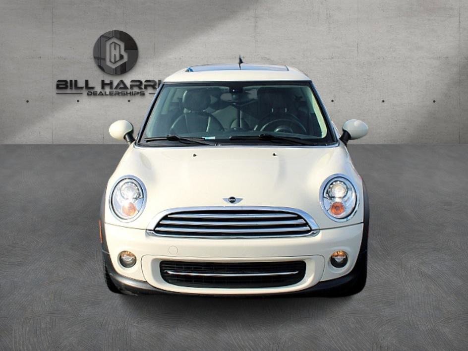 Used 2012 MINI Cooper Hardtop image 2