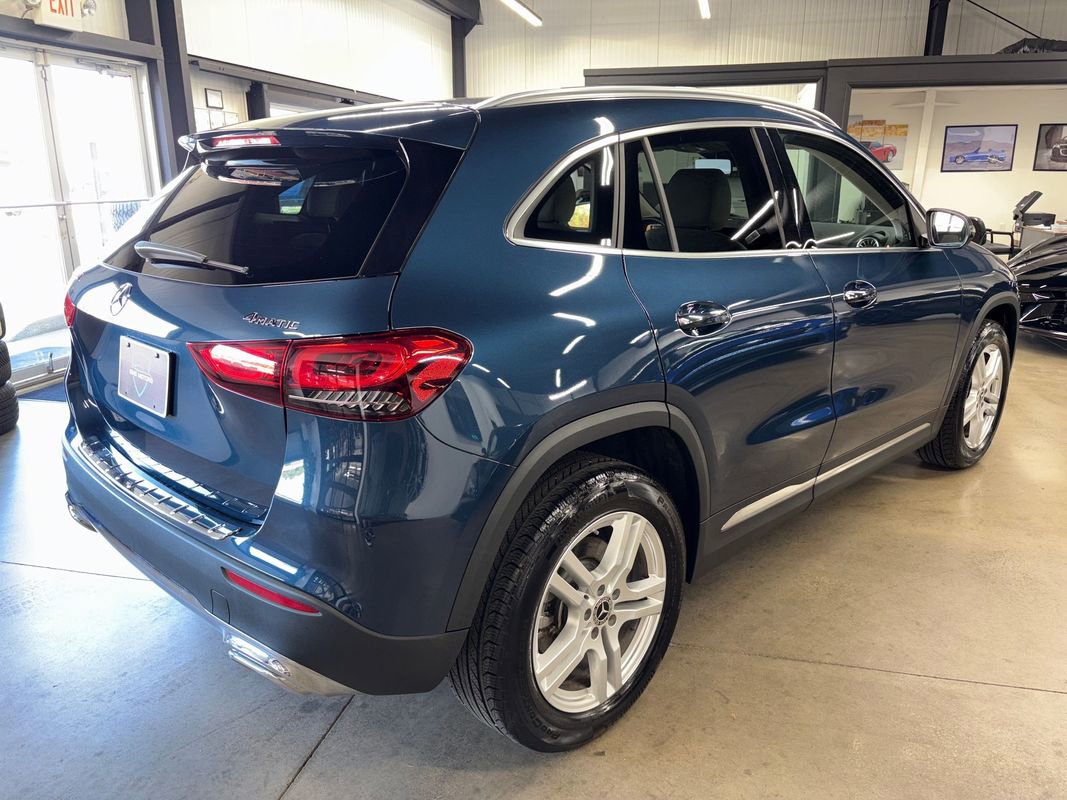 Used 2023 Mercedes-Benz GLA 250 4MATIC image 11