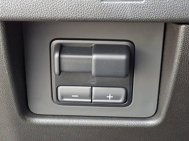 Used 2025 GMC Canyon Elevation image 27