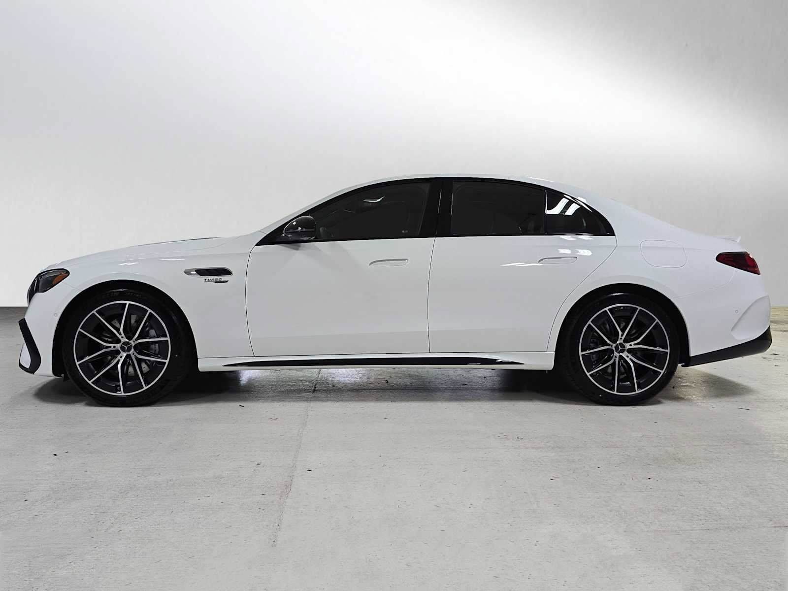 New 2026 Mercedes-Benz E 53 AMG e 4MATIC Sedan image 6