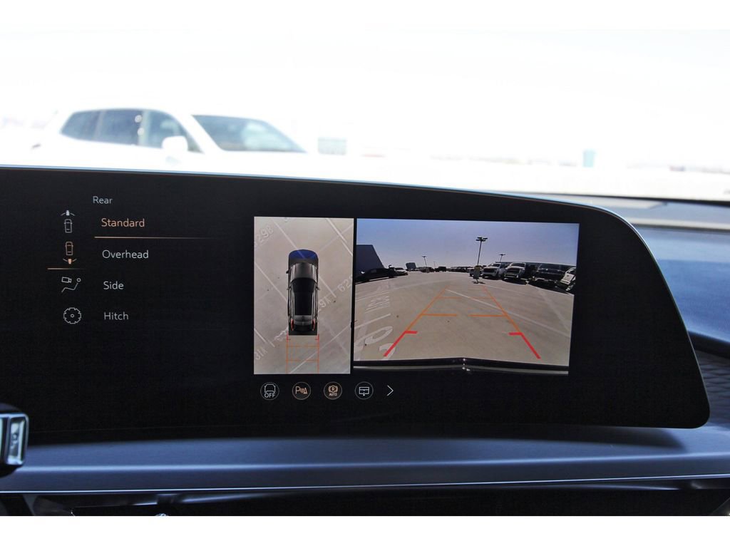 New 2026 Cadillac Lyriq Sport image 16