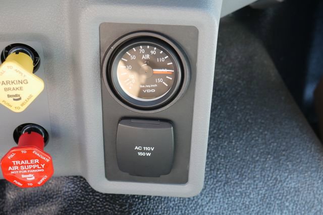 New 2027 Ford F750 2WD Regular Cab Super Duty image 21