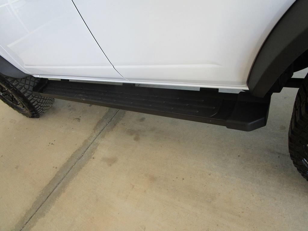 Used 2024 Ford Bronco Wildtrak AWD/4WD image 12