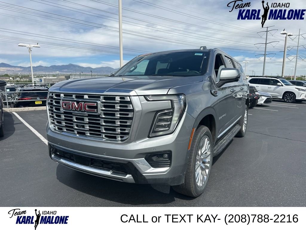 Used 2025 GMC Yukon XL Denali AWD/4WD image 1
