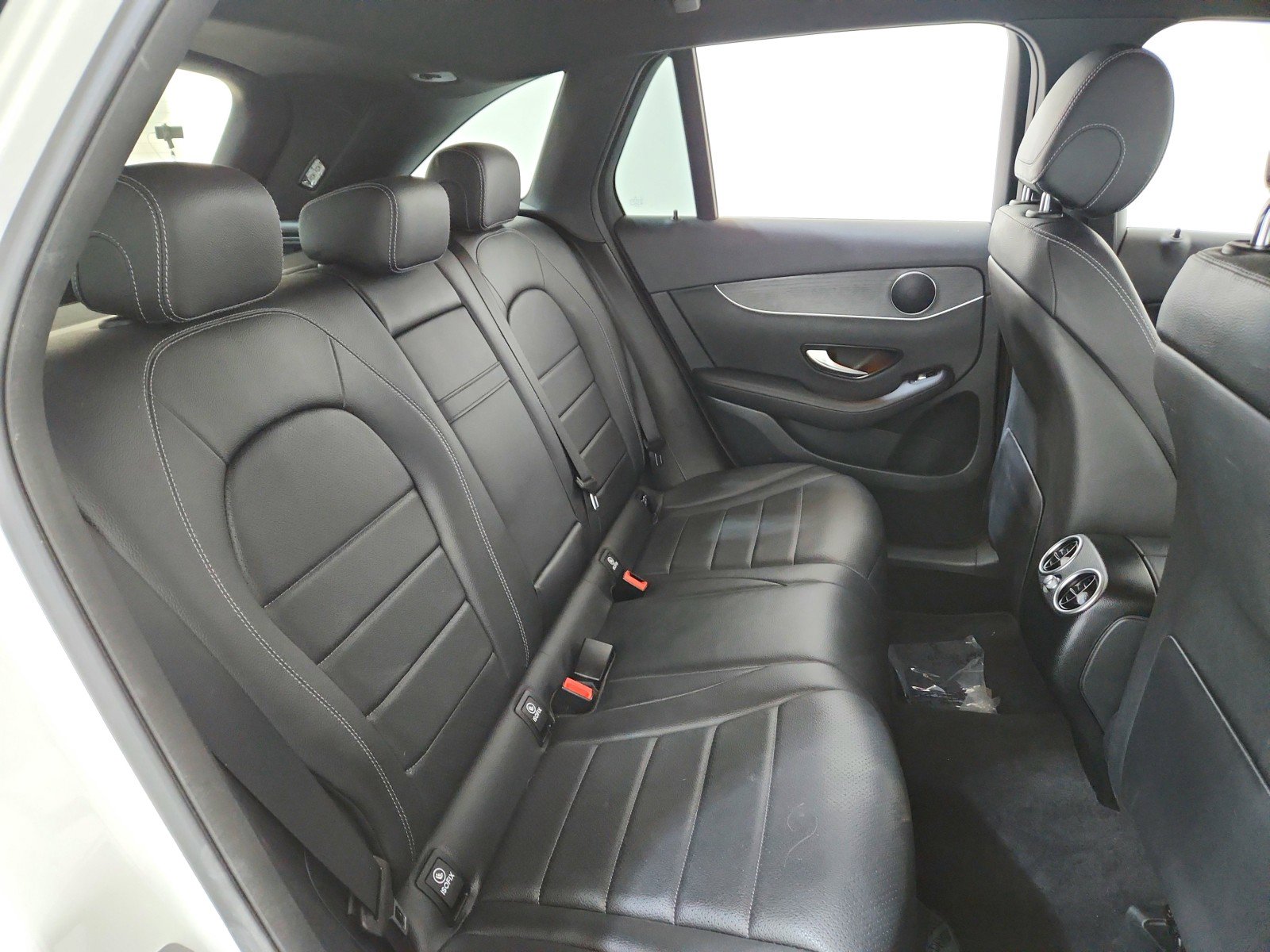 Used 2021 Mercedes-Benz GLC 300 GLC 300 image 27