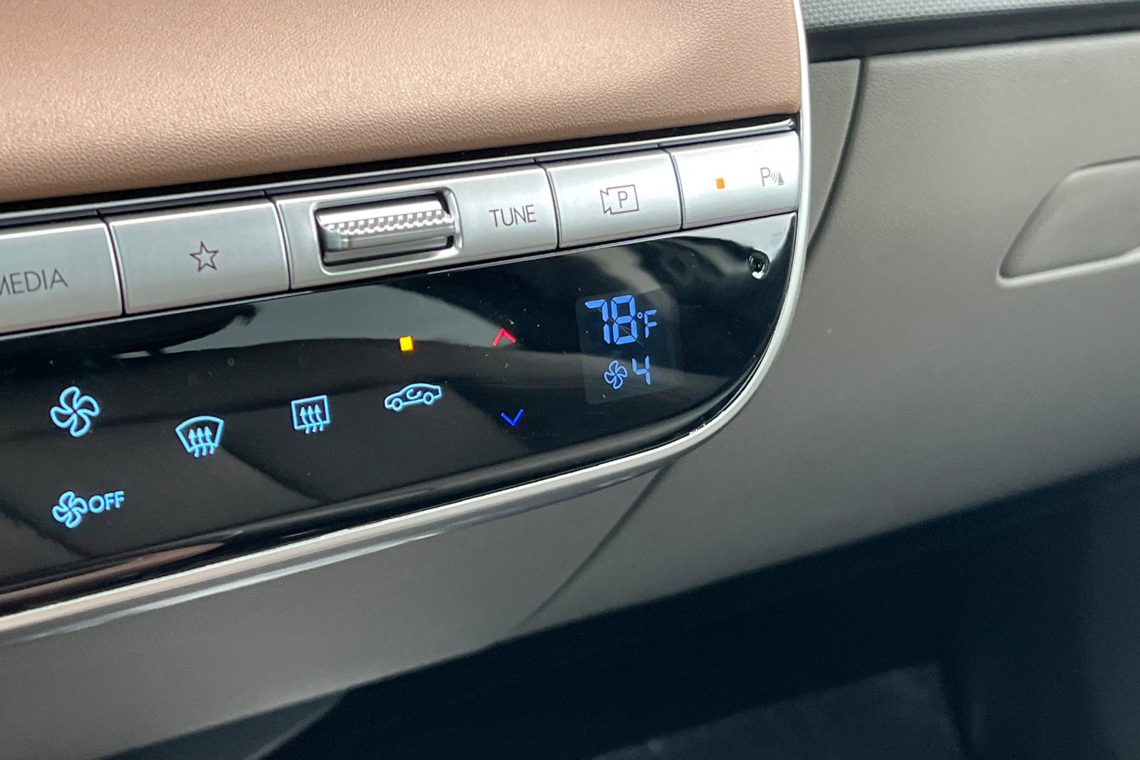 Used 2024 Hyundai Ioniq 5 Limited image 31