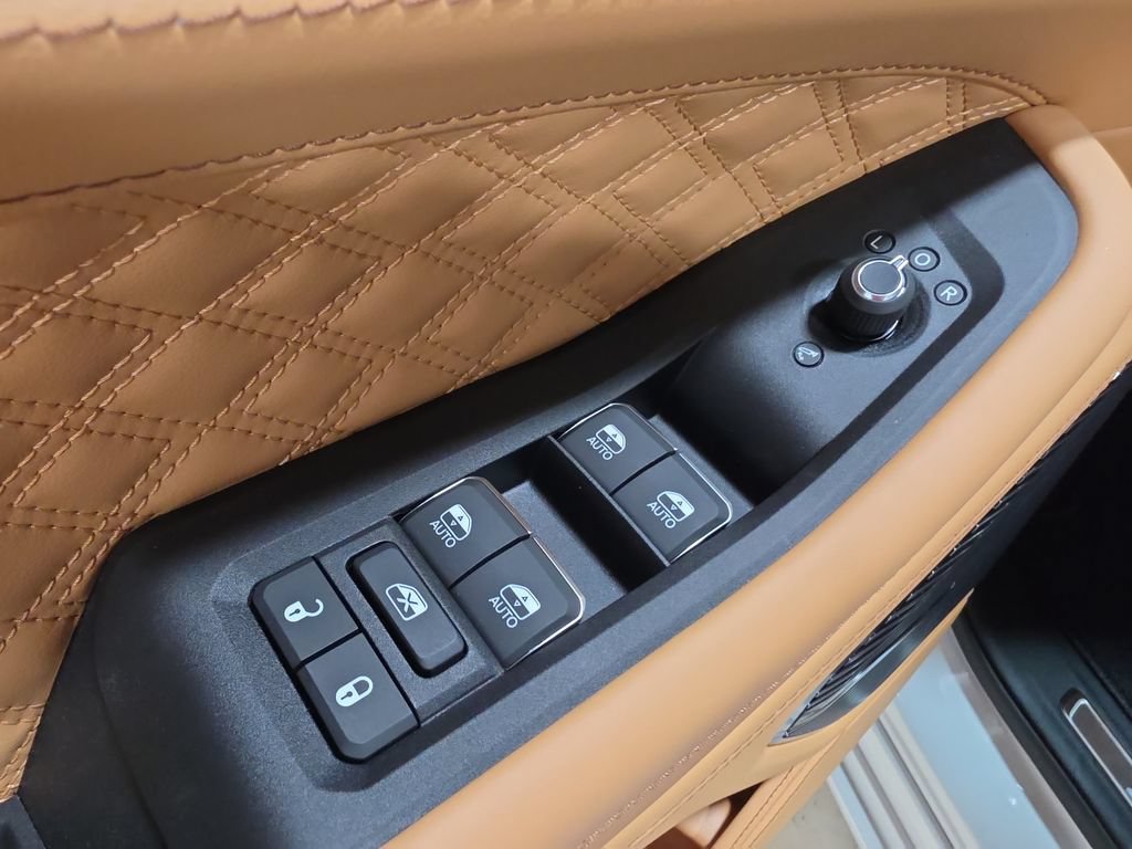 New 2026 Jeep Grand Cherokee Summit w/ Obsidian Package AWD/4WD image 13