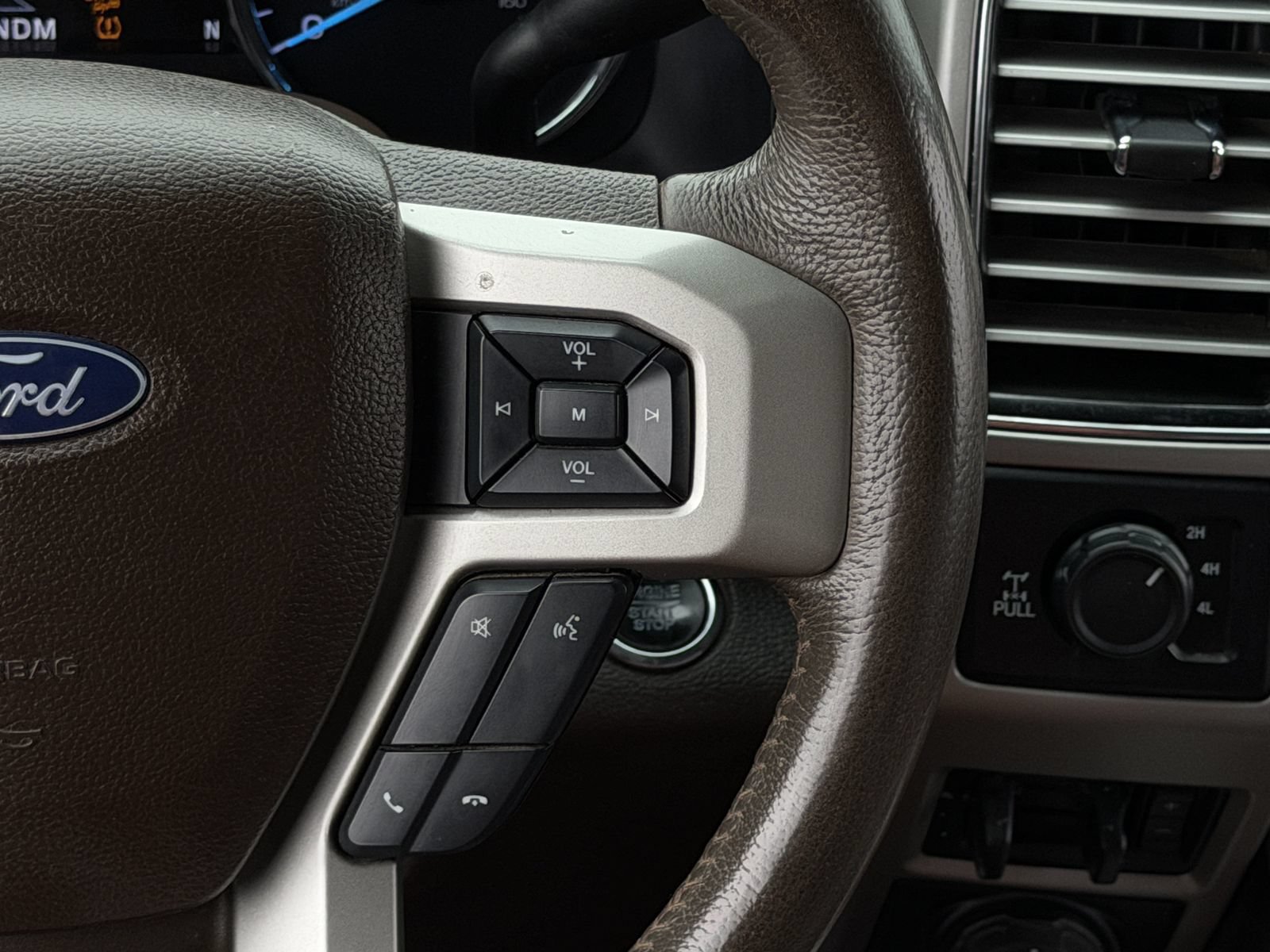 Used 2020 Ford F250 King Ranch w/ King Ranch Ultimate Package AWD/4WD image 17