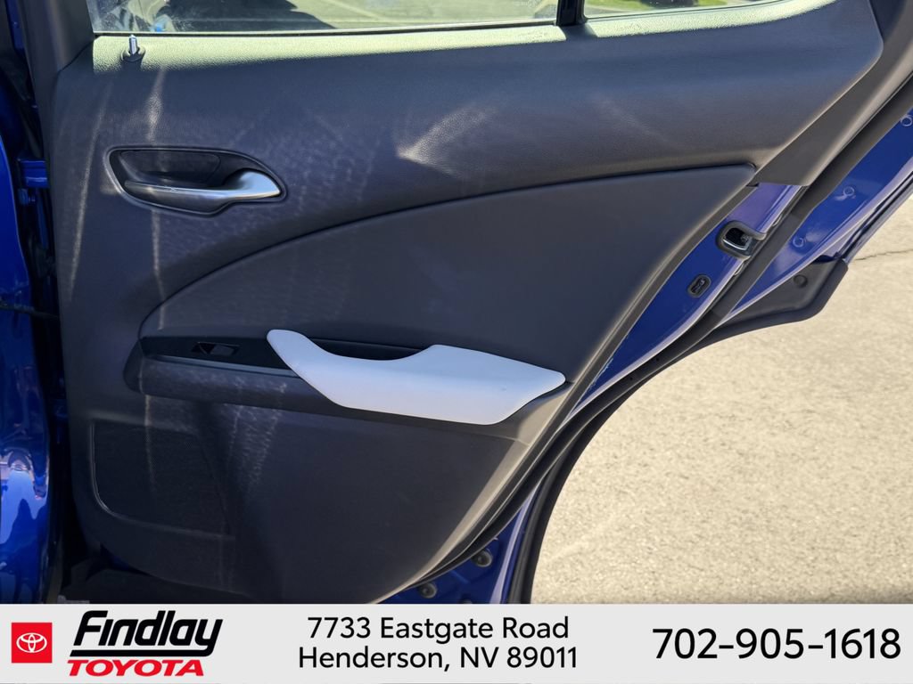 Used 2024 Lexus UX 250h F Sport FWD image 17