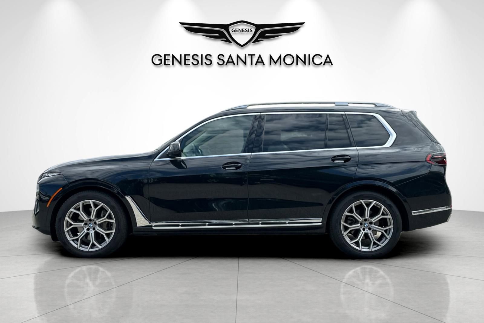 Used 2024 BMW X7 xDrive40i AWD/4WD image 8