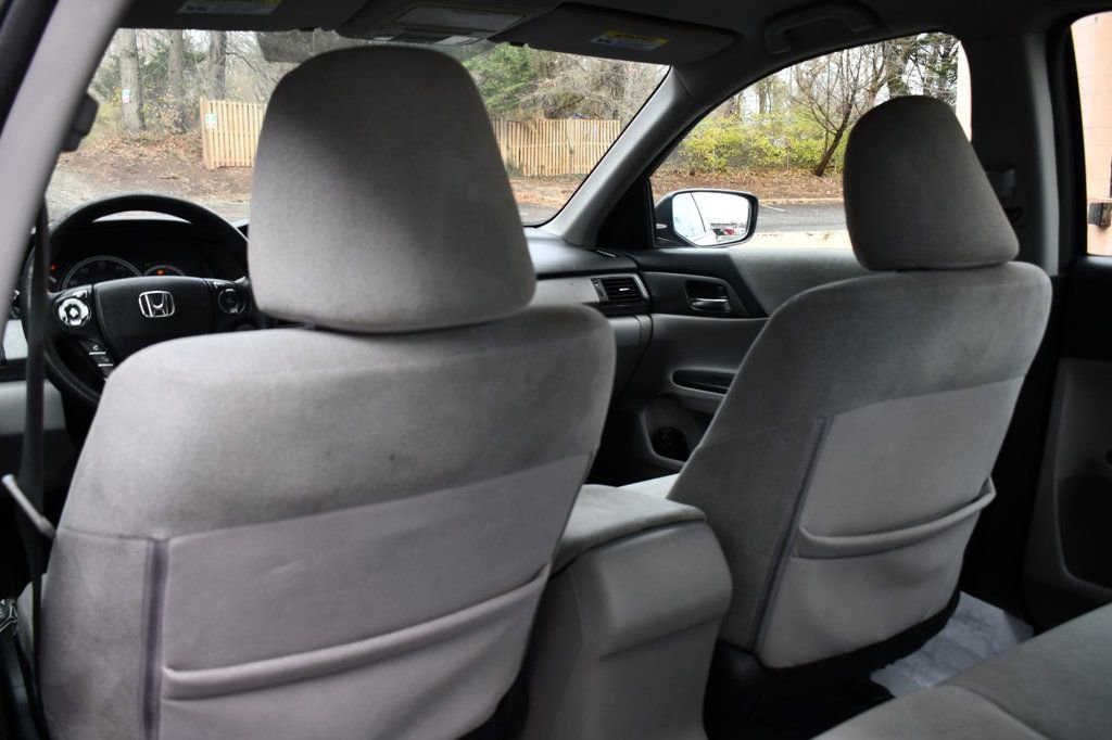 Used 2013 Honda Accord LX image 30