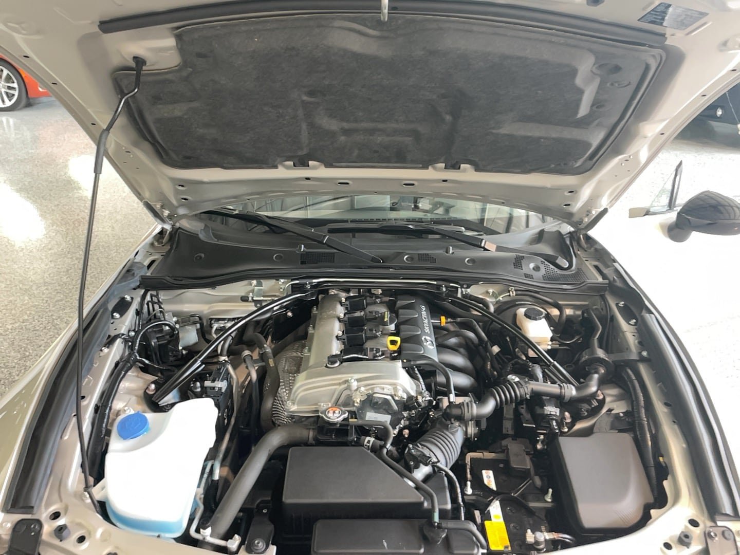 Used 2023 MAZDA MX-5 Miata Club RWD image 13
