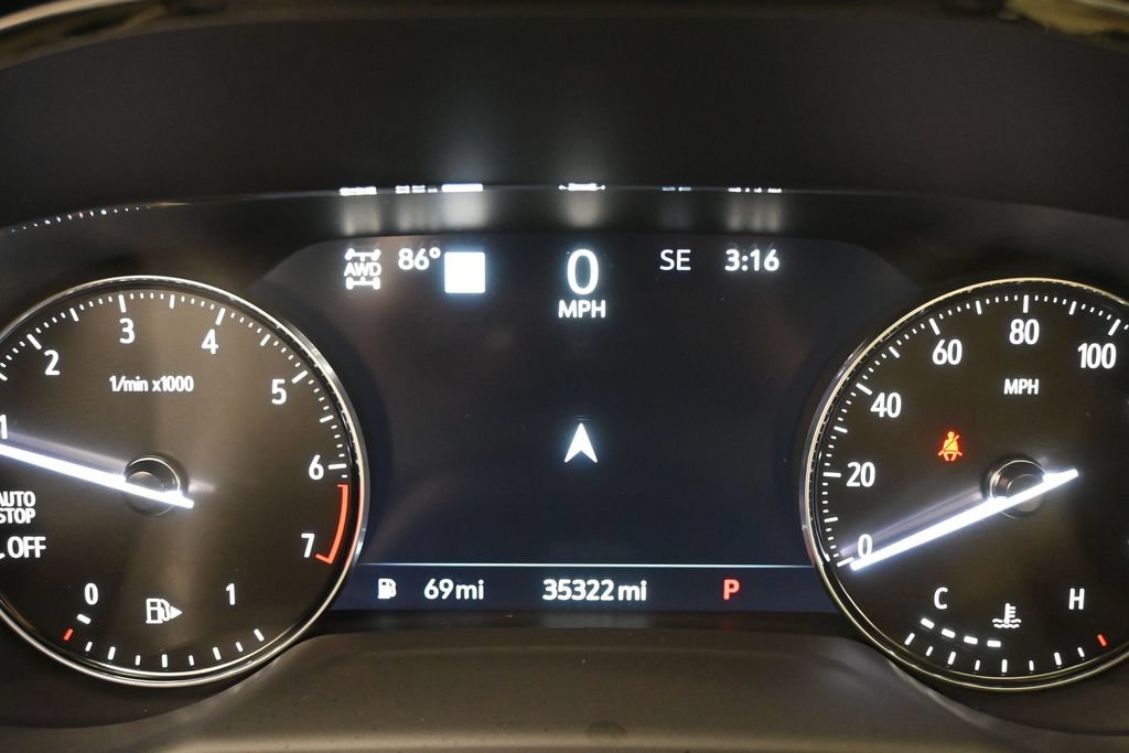 Used 2023 Buick Envision Avenir AWD/4WD image 19