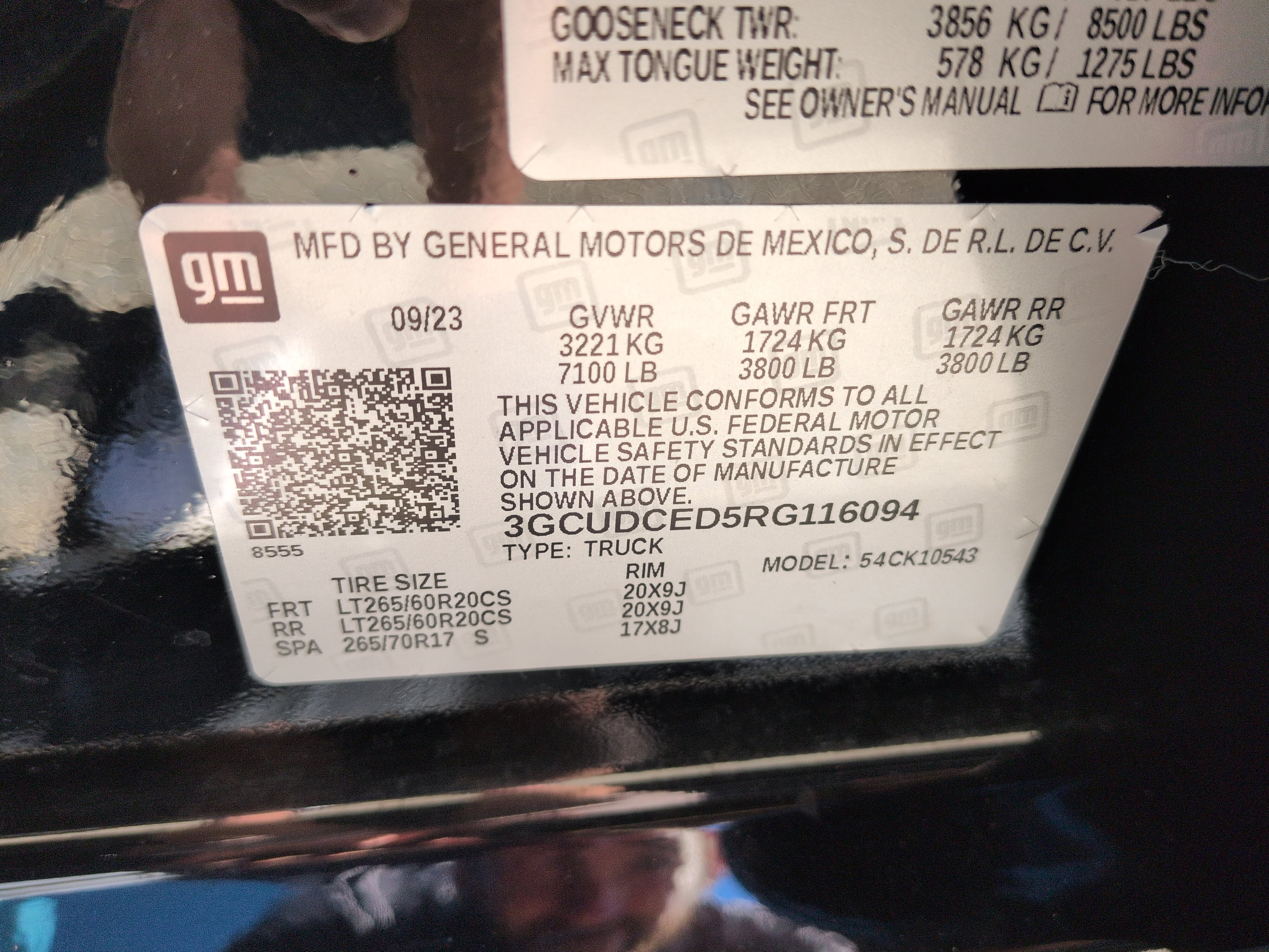 Used 2024 Chevrolet Silverado 1500 Custom Trail Boss AWD/4WD image 25