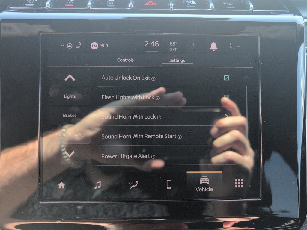 Used 2023 Jeep Grand Cherokee Altitude image 52