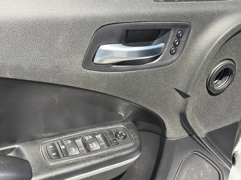 Used 2021 Dodge Charger SXT w/ Leather Interior Group RWD image 14