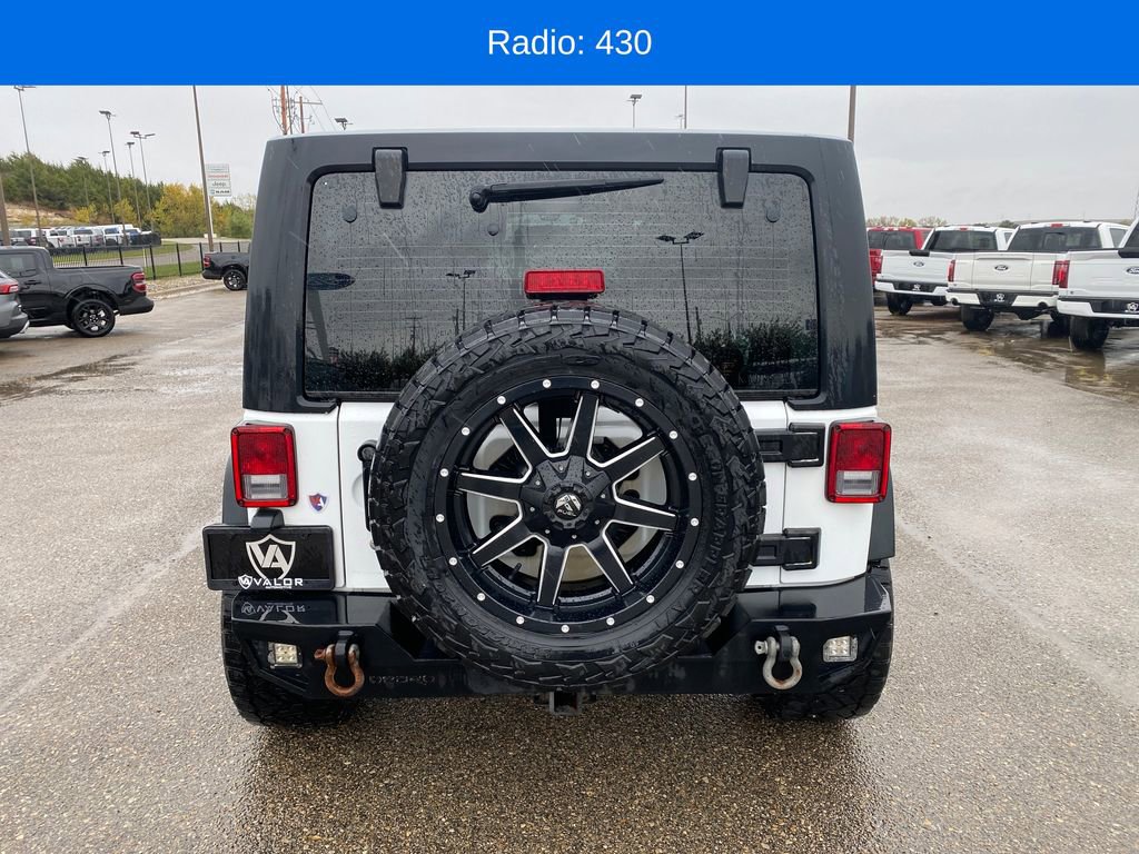 Used 2018 Jeep Wrangler Unlimited Sport w/ Connectivity Group image 5