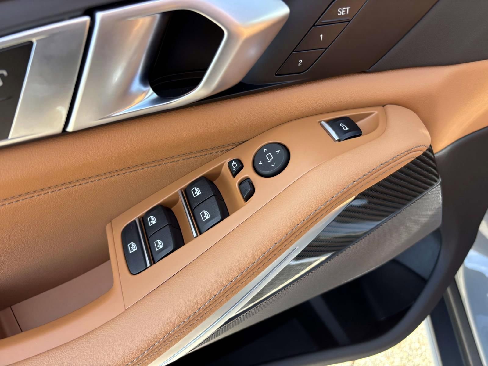 Used 2025 BMW X5 xDrive40i w/ Parking Assistance Package image 13