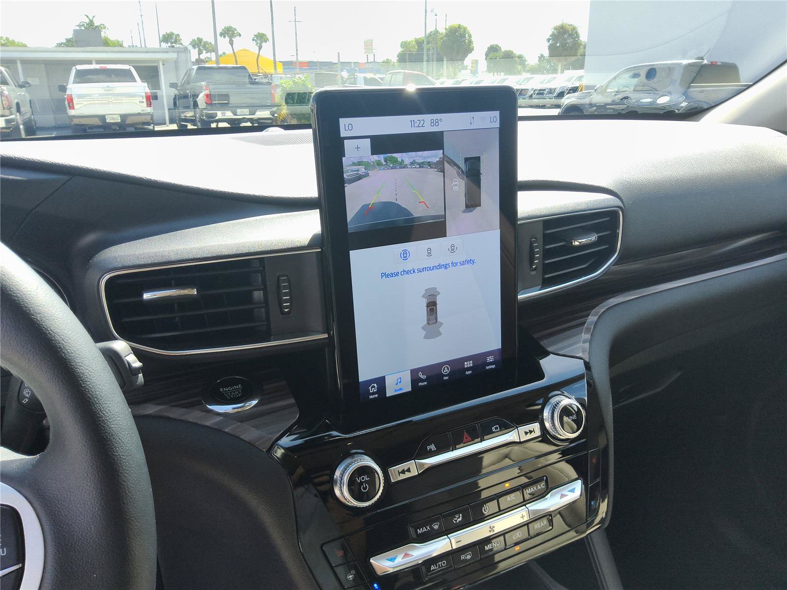 Certified 2023 Ford Explorer Limited w/ Limited Technology Package RWD image 18