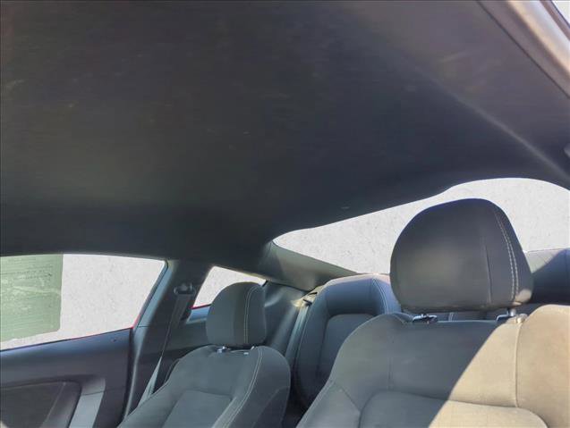 Used 2018 Ford Mustang Coupe image 16