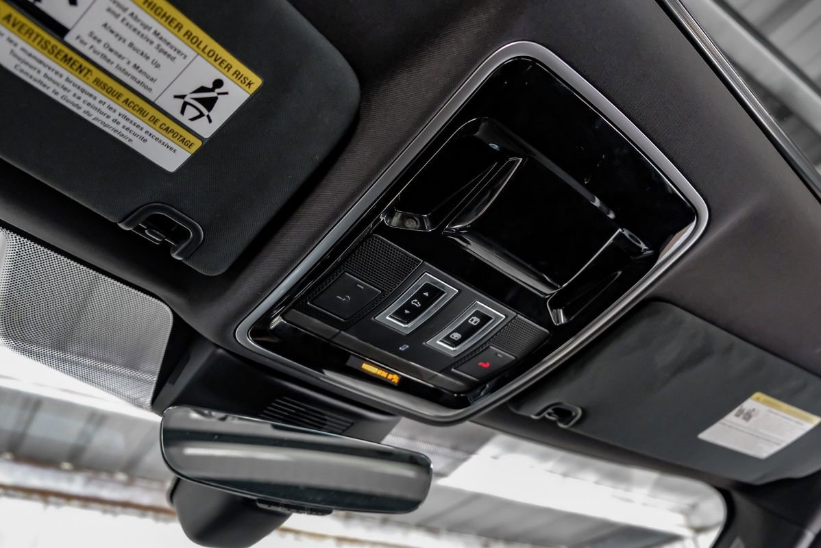 Used 2017 Land Rover Range Rover Supercharged image 22