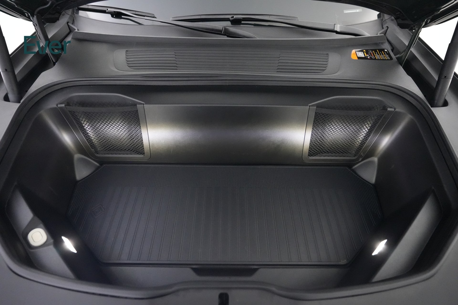 Used 2025 Rivian R1T Adventure Dual AWD/4WD image 29