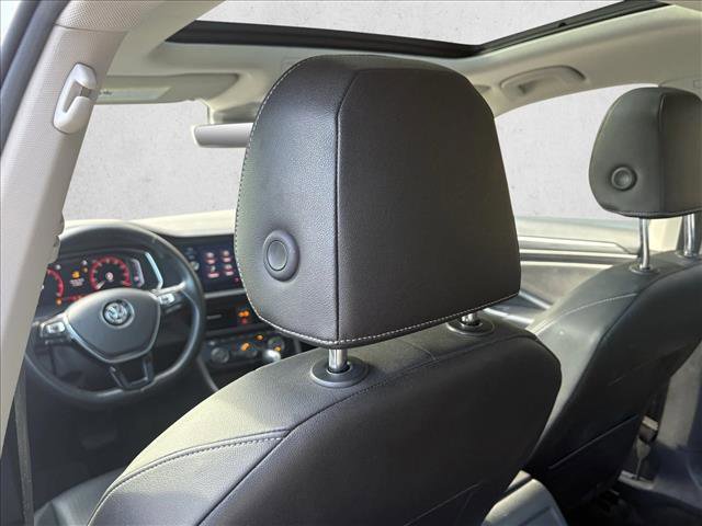 Used 2019 Volkswagen Jetta SEL image 14