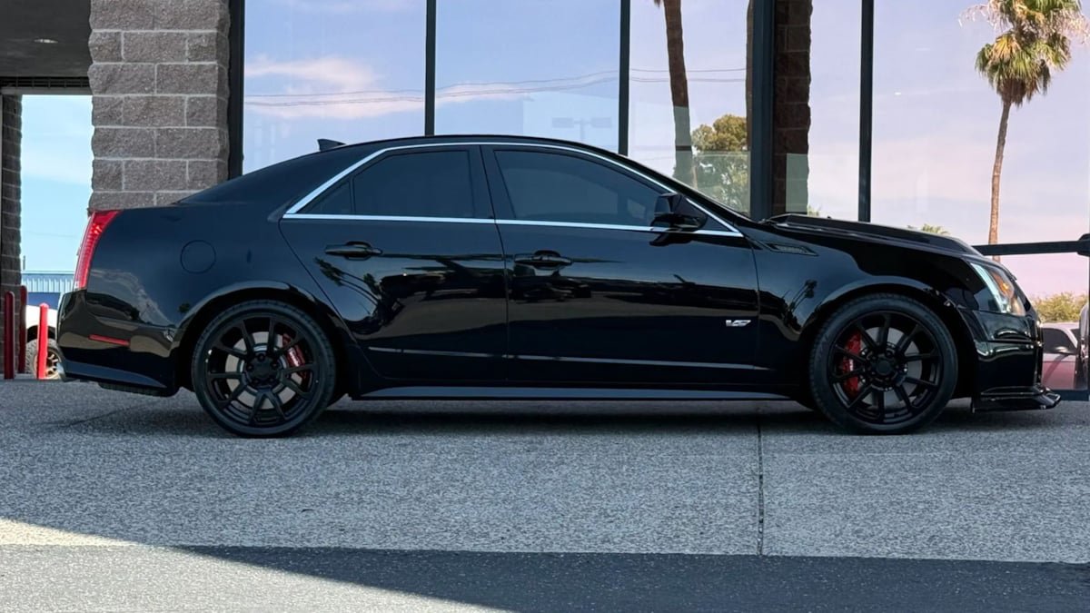 Used 2012 Cadillac CTS V RWD image 15