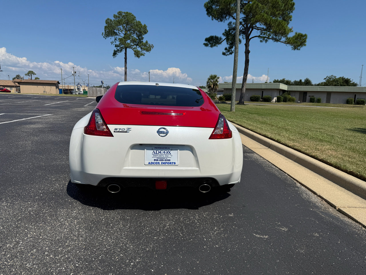 Used 2020 Nissan 370Z Coupe image 7