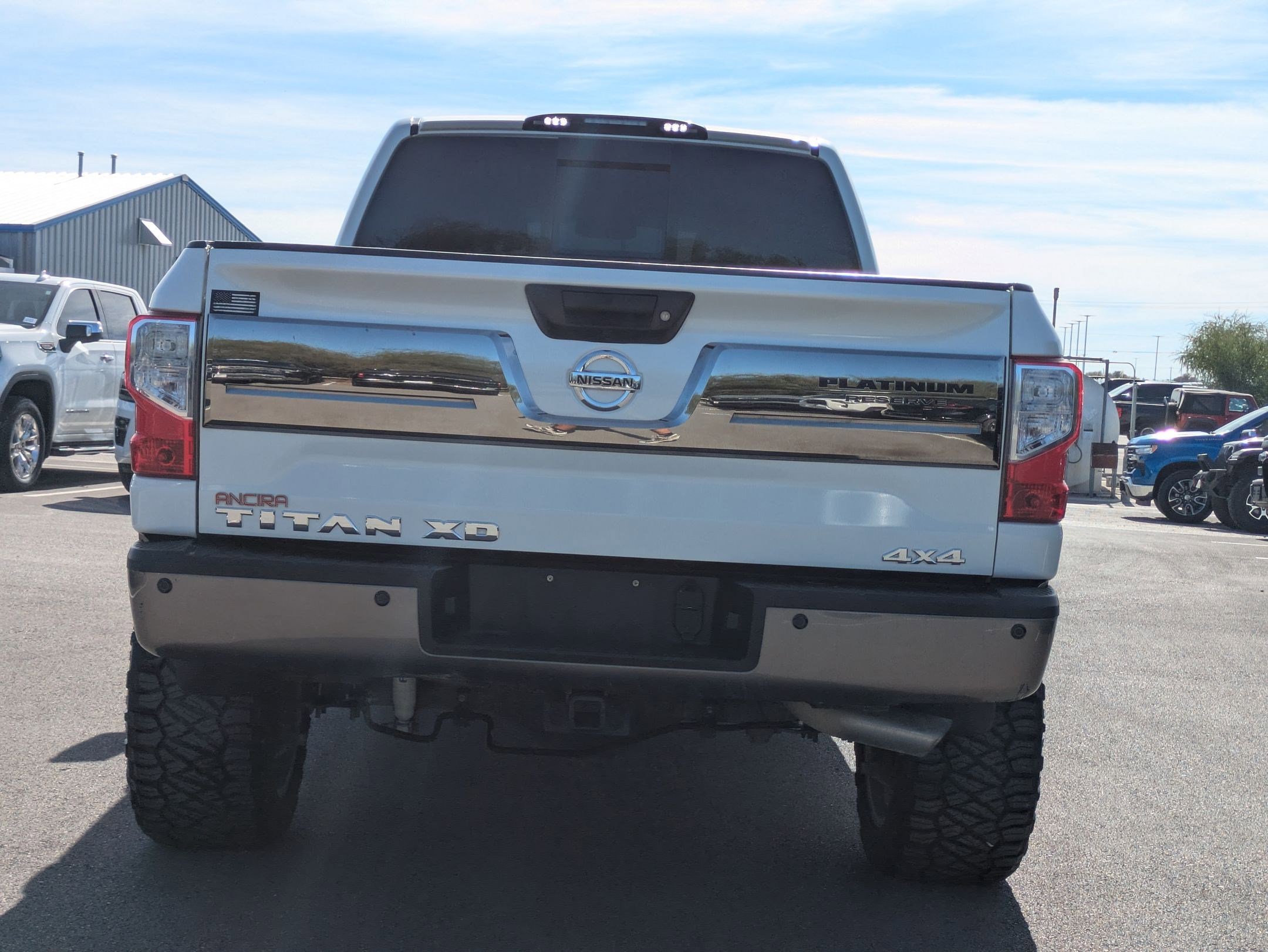 Used 2016 Nissan Titan Platinum Reserve image 4