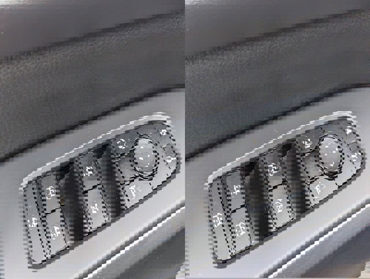 Certified 2023 Nissan Pathfinder Rock Creek image 32