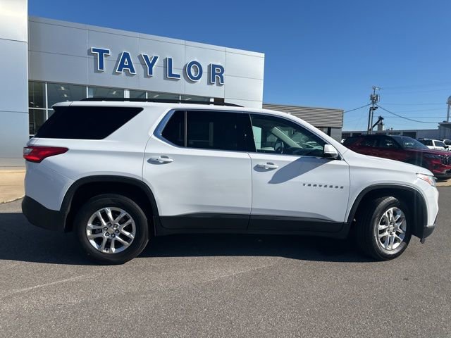 Used 2020 Chevrolet Traverse LT image 11