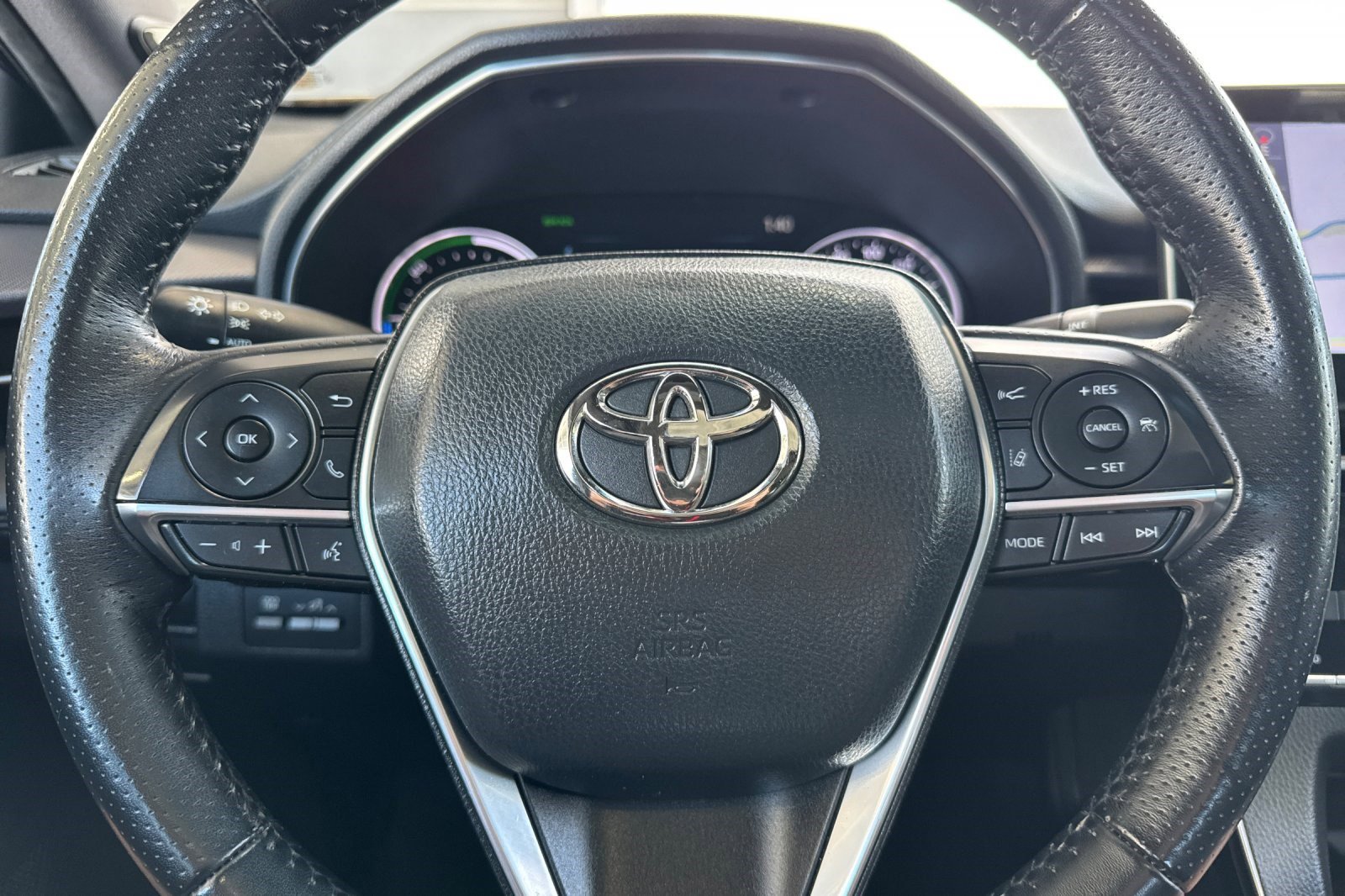 Used 2020 Toyota Avalon XSE w/ All Weather Liner Package FWD image 29