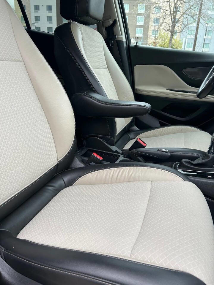 Used 2017 Buick Encore Preferred image 20