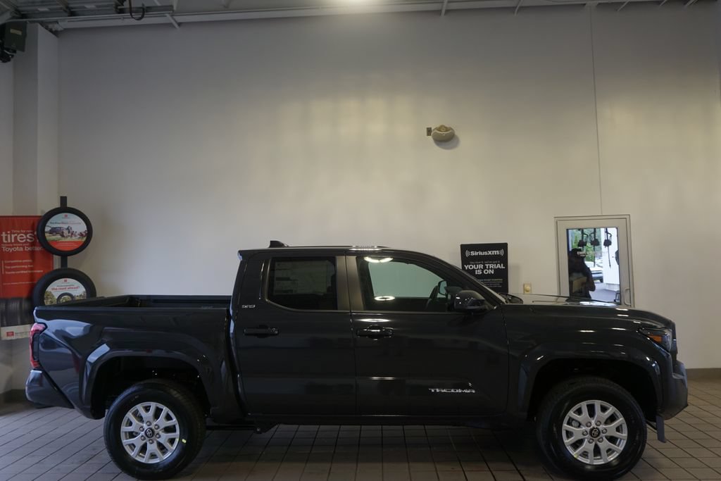 New 2026 Toyota Tacoma SR5 AWD/4WD image 15