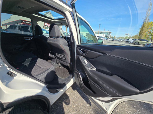 Used 2019 Subaru Forester Premium image 14