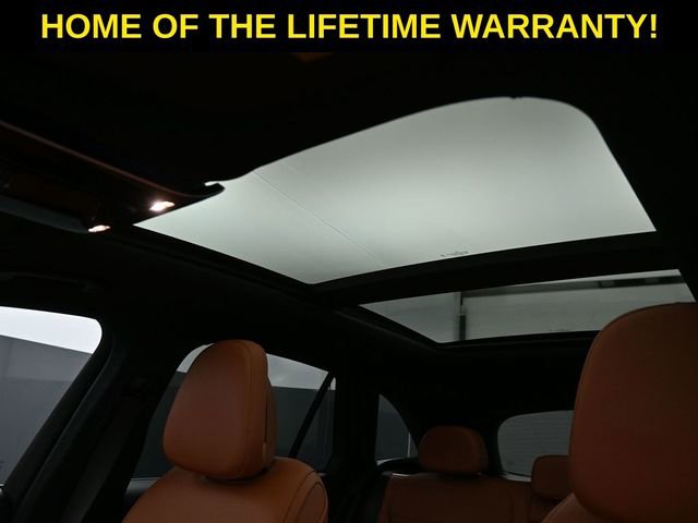 Used 2023 Mercedes-Benz GLC 300 4MATIC image 38