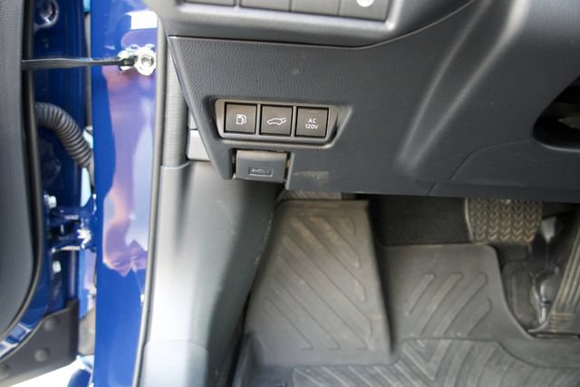 Used 2026 Toyota Prius Plug-In Hybrid FWD image 24