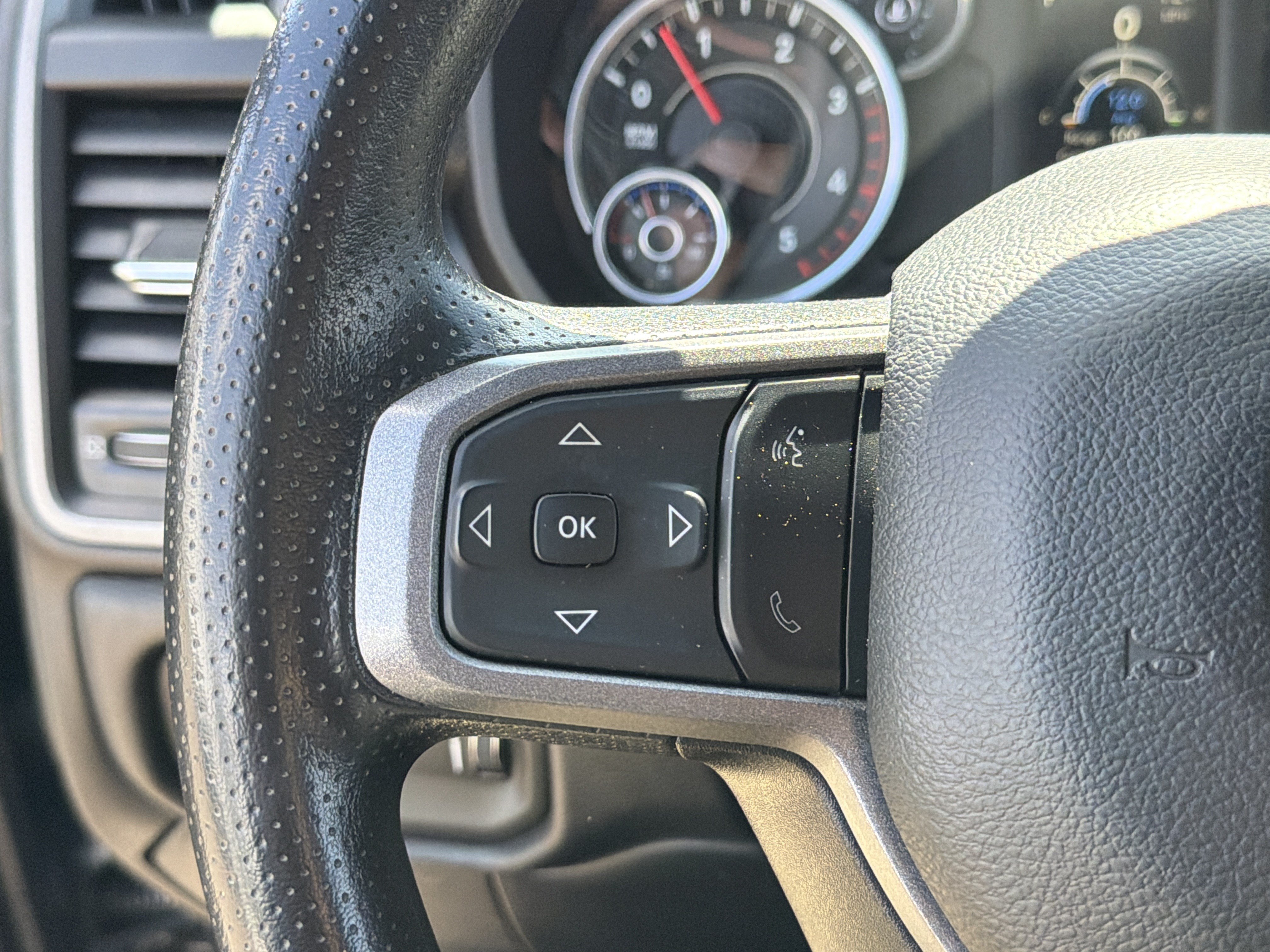 Used 2023 RAM 2500 Tradesman AWD/4WD image 17