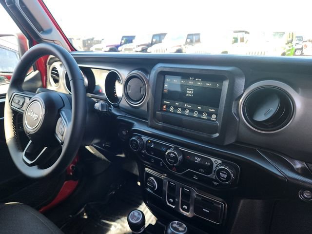 Used 2023 Jeep Wrangler Sport AWD/4WD image 8